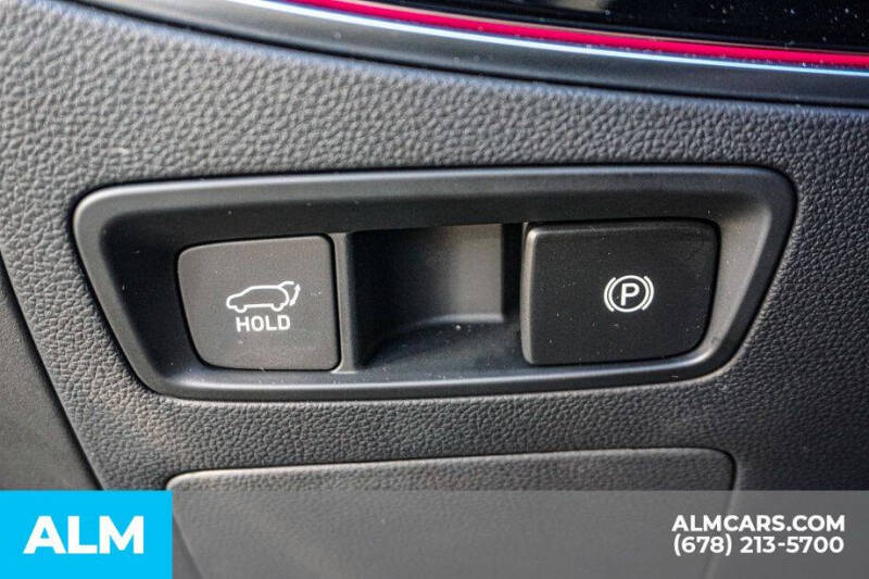 2024 Genesis GV70 2.5T Standard