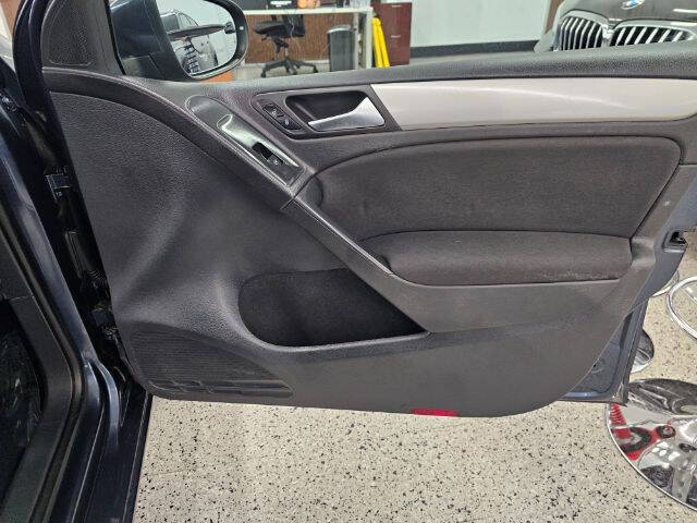 2011 Volkswagen Golf 2.5L