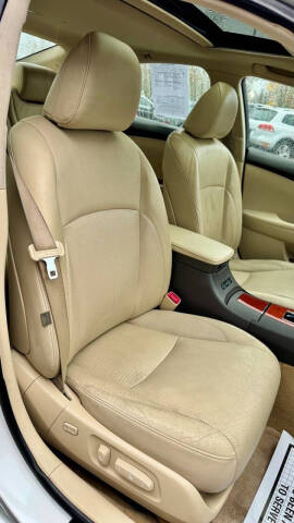 2011 Lexus ES 350