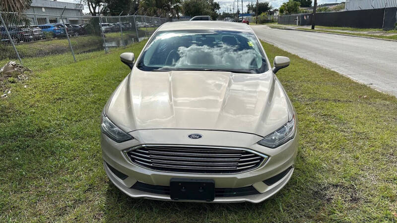2018 Ford Fusion Hybrid SE