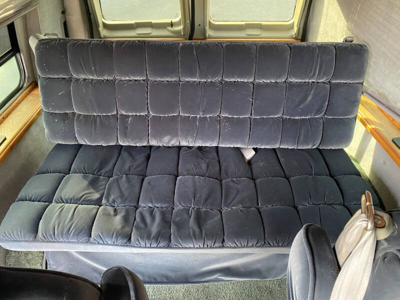 1997 Ford E-Series E-150