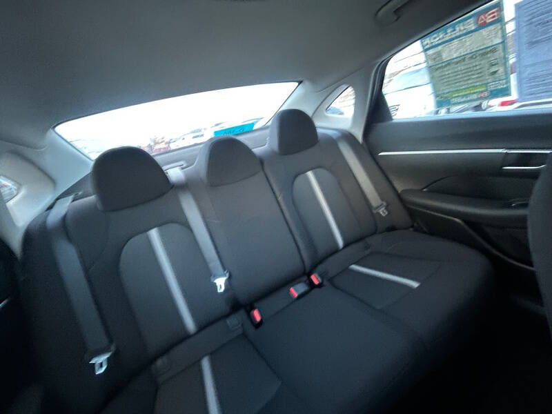 2023 Hyundai Sonata SE