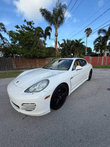 2012 Porsche Panamera 4