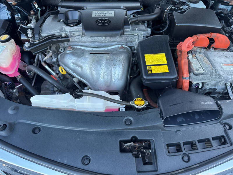 2012 Toyota Camry Hybrid XLE