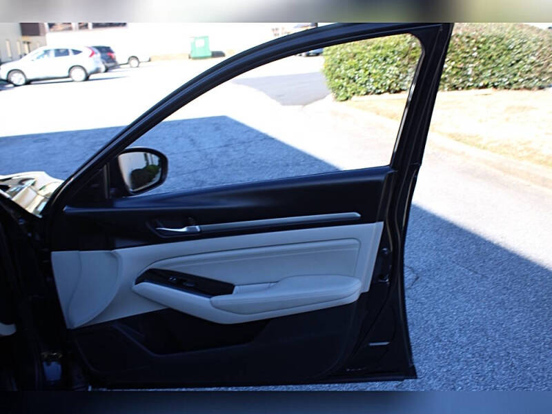 2021 Nissan Altima 2.5 SV