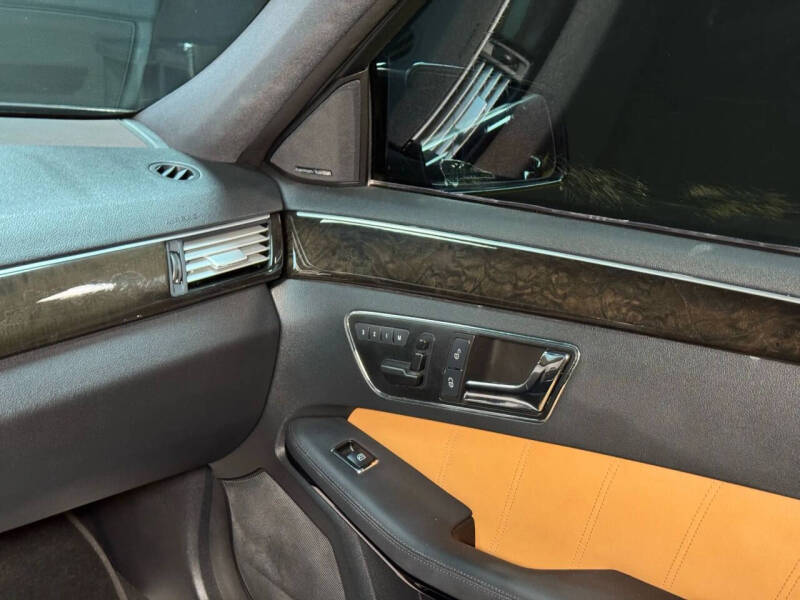 2010 Mercedes-Benz E-Class