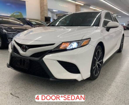 2018 Toyota Camry for sale at Dixie Imports in Fairfield OH