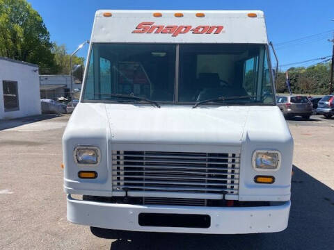 2010 Freightliner MT45 Chassis