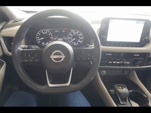 2022 Nissan Rogue SL