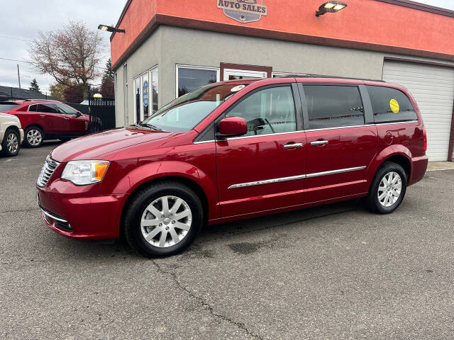 2014 Chrysler Town and Country for sale at Beaver State Auto Sales in Albany, OR