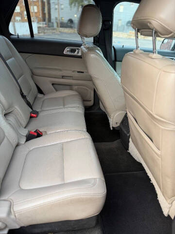 2012 Ford Explorer XLT