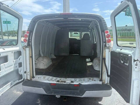 2000 Chevrolet Express G2500