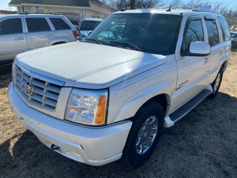 2005 Cadillac Escalade for sale at Cash Car Outlet in Mckinney TX