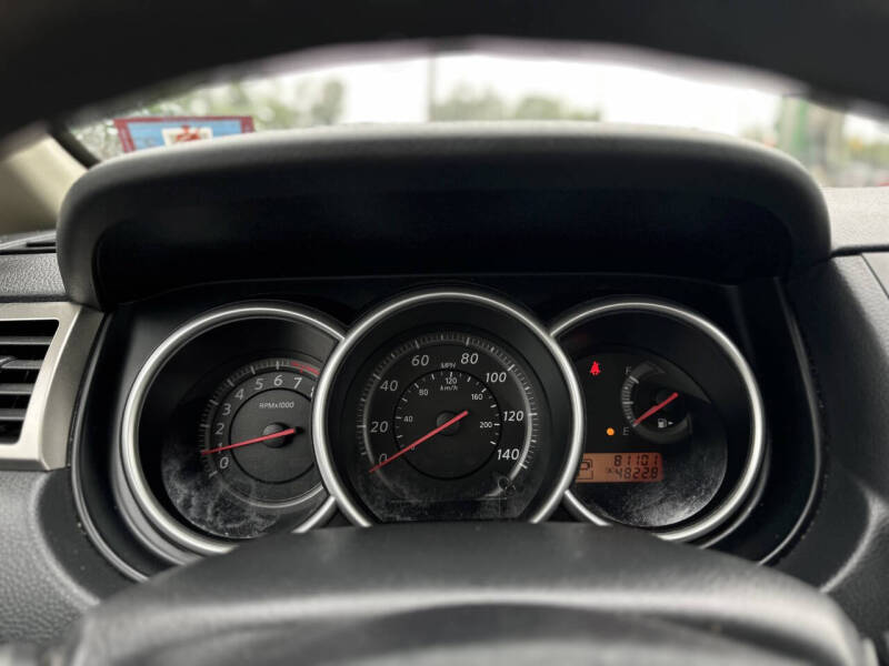 2012 Nissan Versa 1.8 S