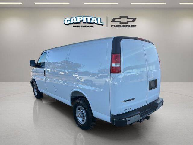 2025 Chevrolet Express 2500