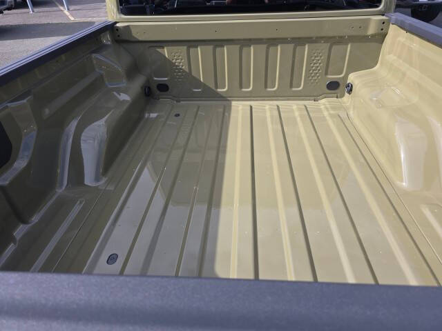 2025 Jeep Gladiator High Tide