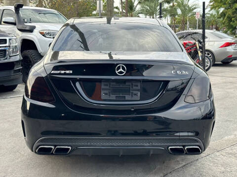 2016 Mercedes-Benz C-Class AMG C 63 S