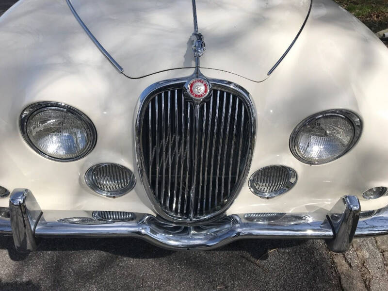 1967 Jaguar Mark II  3.8L S type