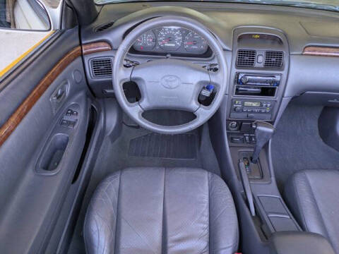 2001 Toyota Camry Solara SE V6