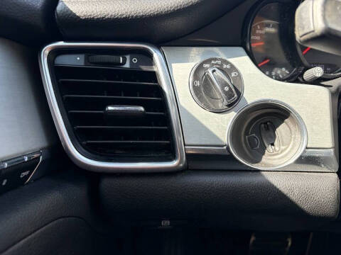 2011 Porsche Panamera 4