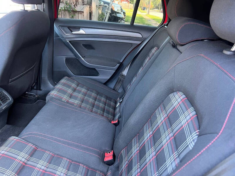 2020 Volkswagen Golf GTI S