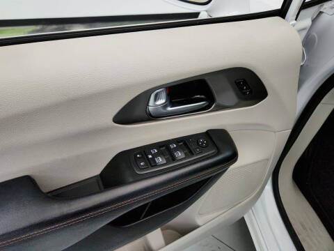 2020 Chrysler Pacifica Touring L Plus