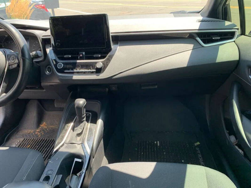 2023 Toyota Corolla Hatchback SE