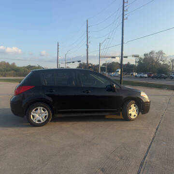2011 Nissan Versa 1.8 S