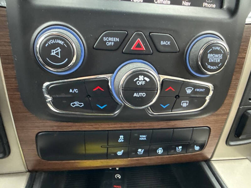 2013 RAM 1500 Laramie