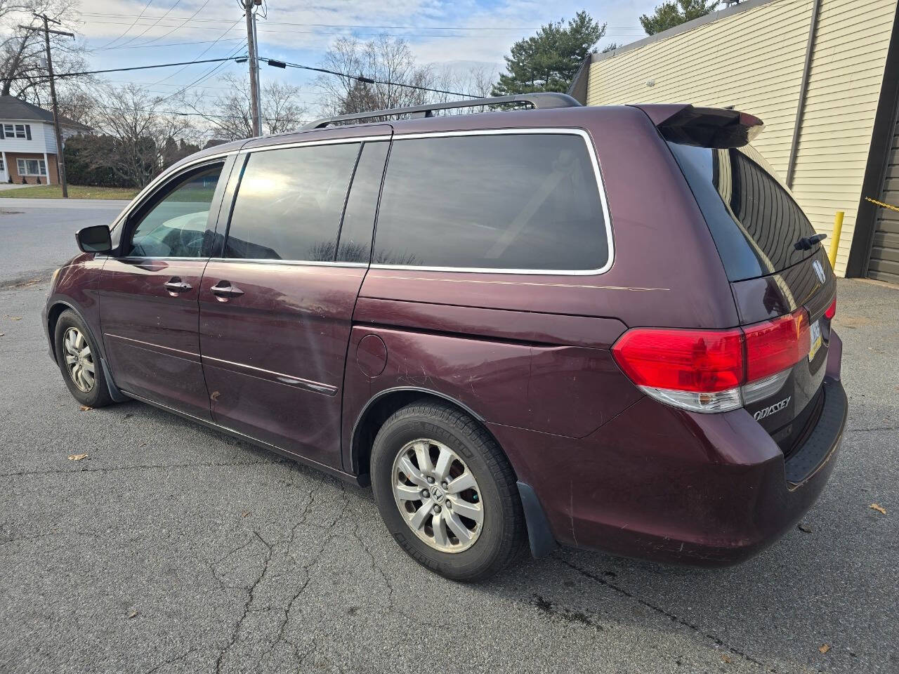 2009 Honda Odyssey for sale at QUEENSGATE AUTO SALES in York, PA