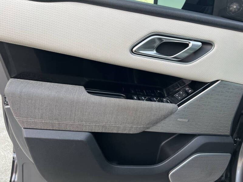 2018 Land Rover Range Rover Velar P380 R-Dynamic SE