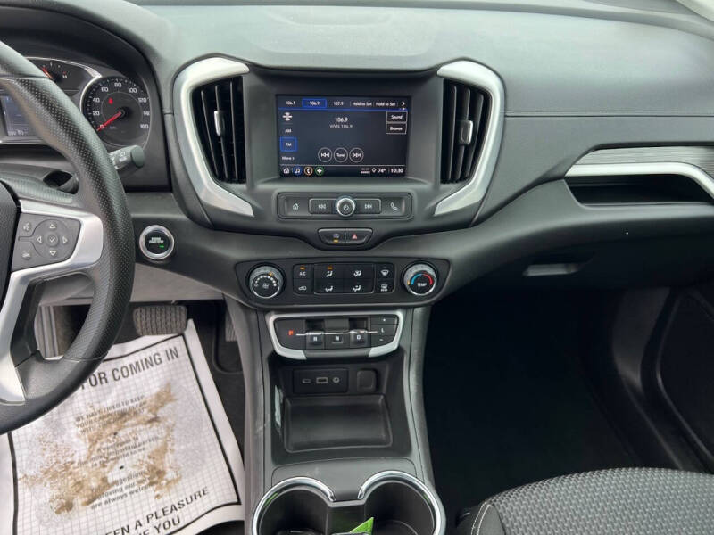 2024 GMC Terrain SLE