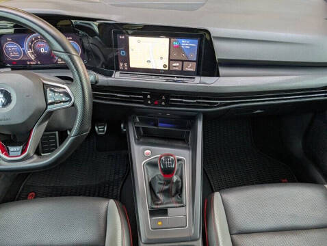 2022 Volkswagen Golf GTI Autobahn