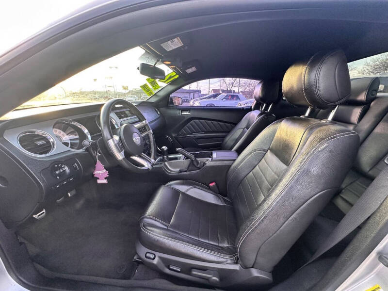 2012 Ford Mustang GT Premium