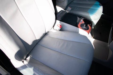2013 Toyota Sienna XLE 8-Passenger