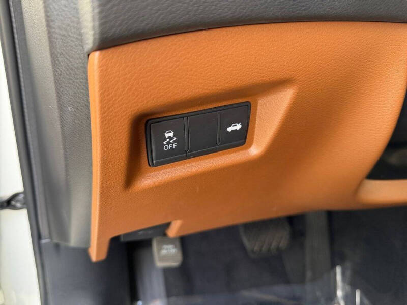 2024 Infiniti Q50 Luxe