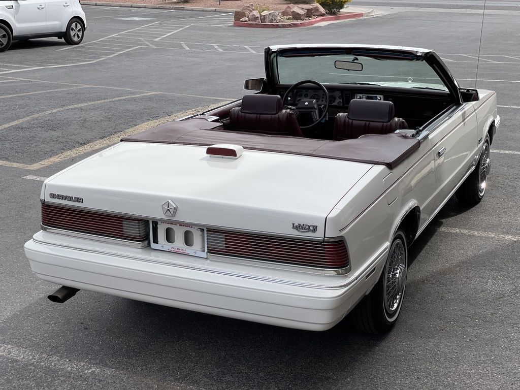 1986 Chrysler Le Baron 5
