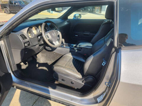 2013 Dodge Challenger SXT