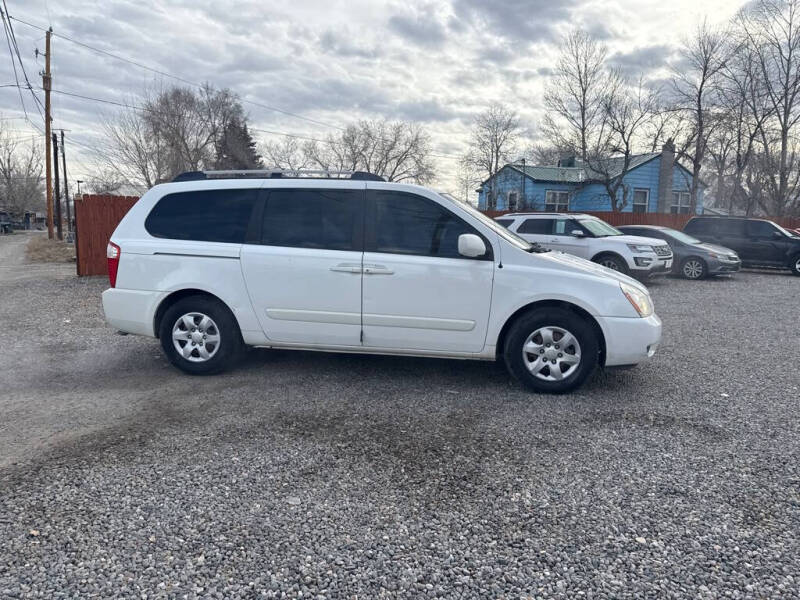 2006 Kia Sedona LX