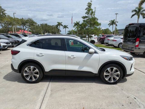 2023 Ford Escape Platinum