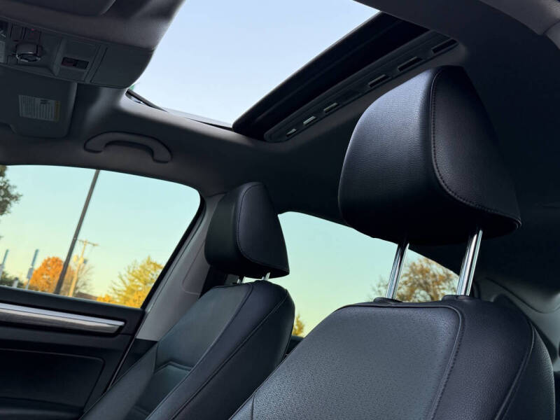 2018 Volkswagen Passat 2.0T SE