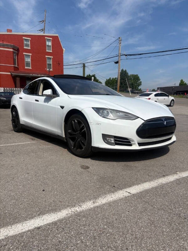 2014 Tesla Model S 85