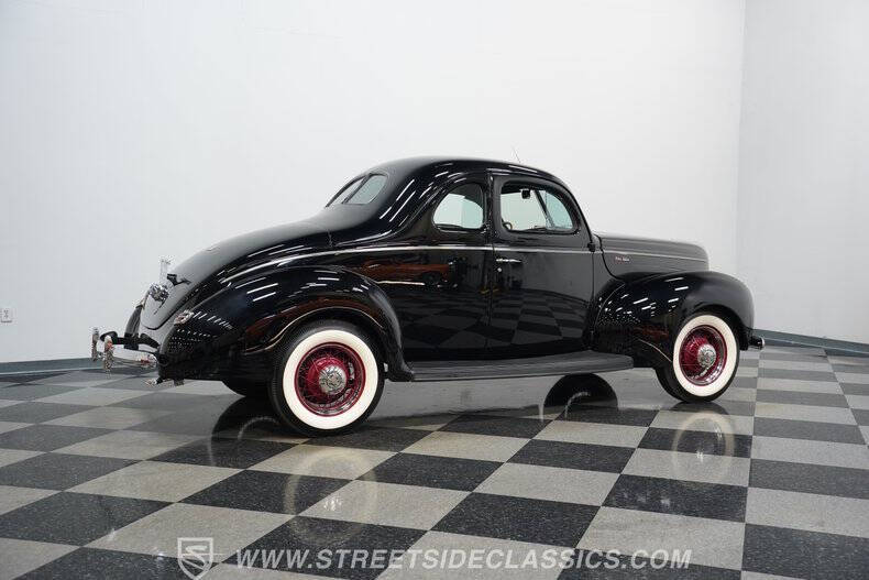 1940 Ford Deluxe