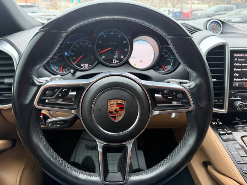 2018 Porsche Cayenne Platinum Edition