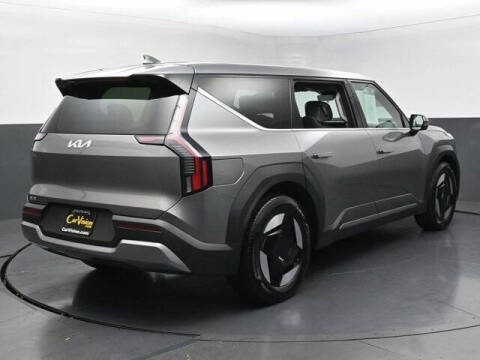 2024 Kia EV9 Light Long Range