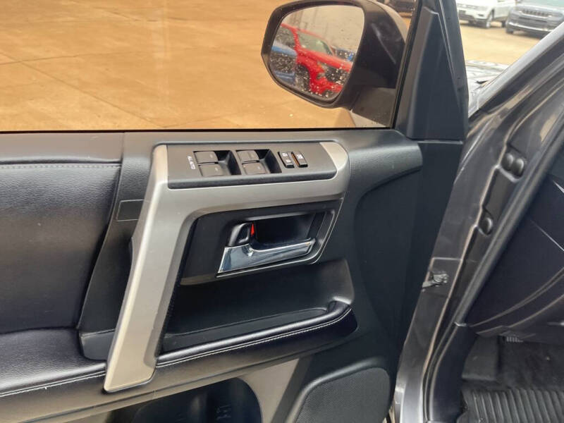 2017 Toyota 4Runner SR5