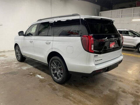 2025 Ford Expedition Platinum