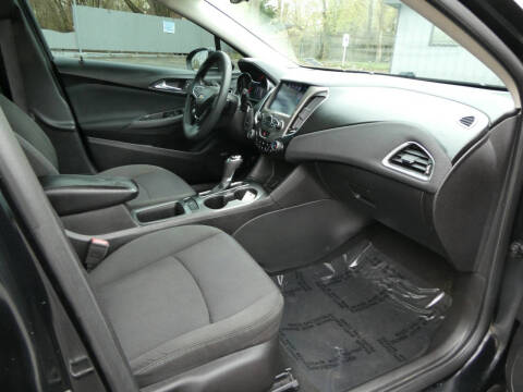 2017 Chevrolet Cruze LT Auto