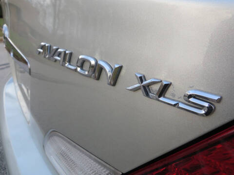 2000 Toyota Avalon XLS