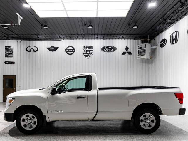 2017 Nissan Titan